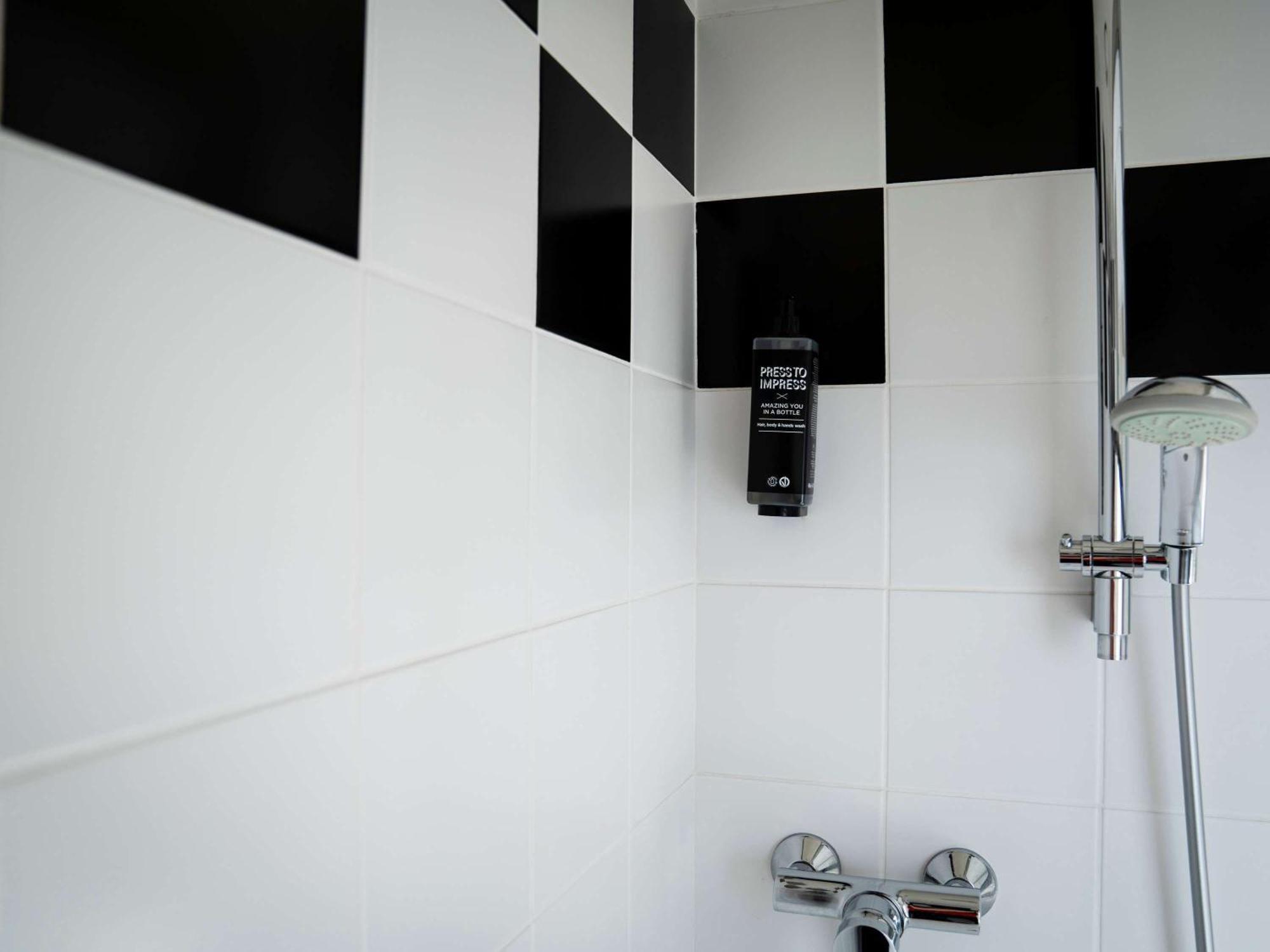 Ibis Styles Bourbon Lancy Bourbon-Lancy Exterior foto