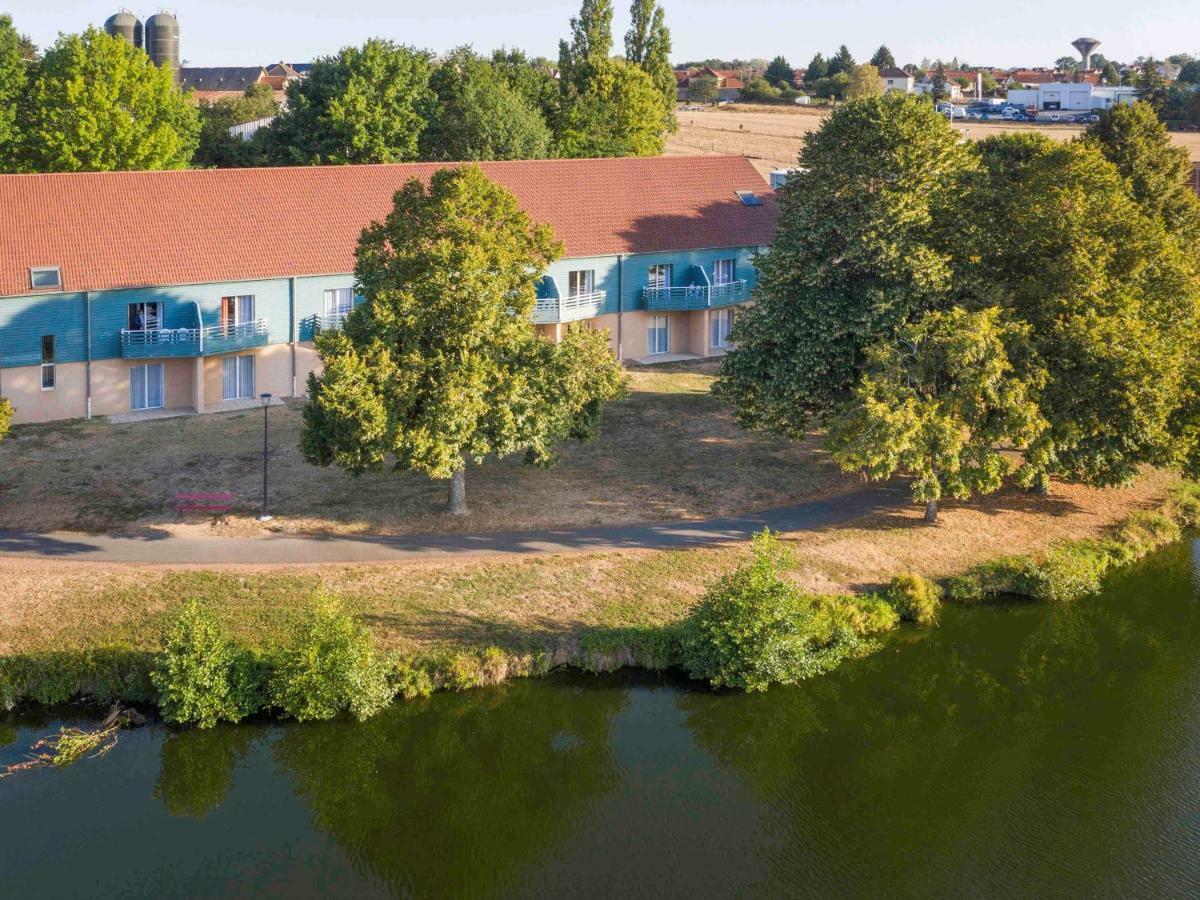 Ibis Styles Bourbon Lancy Bourbon-Lancy Exterior foto